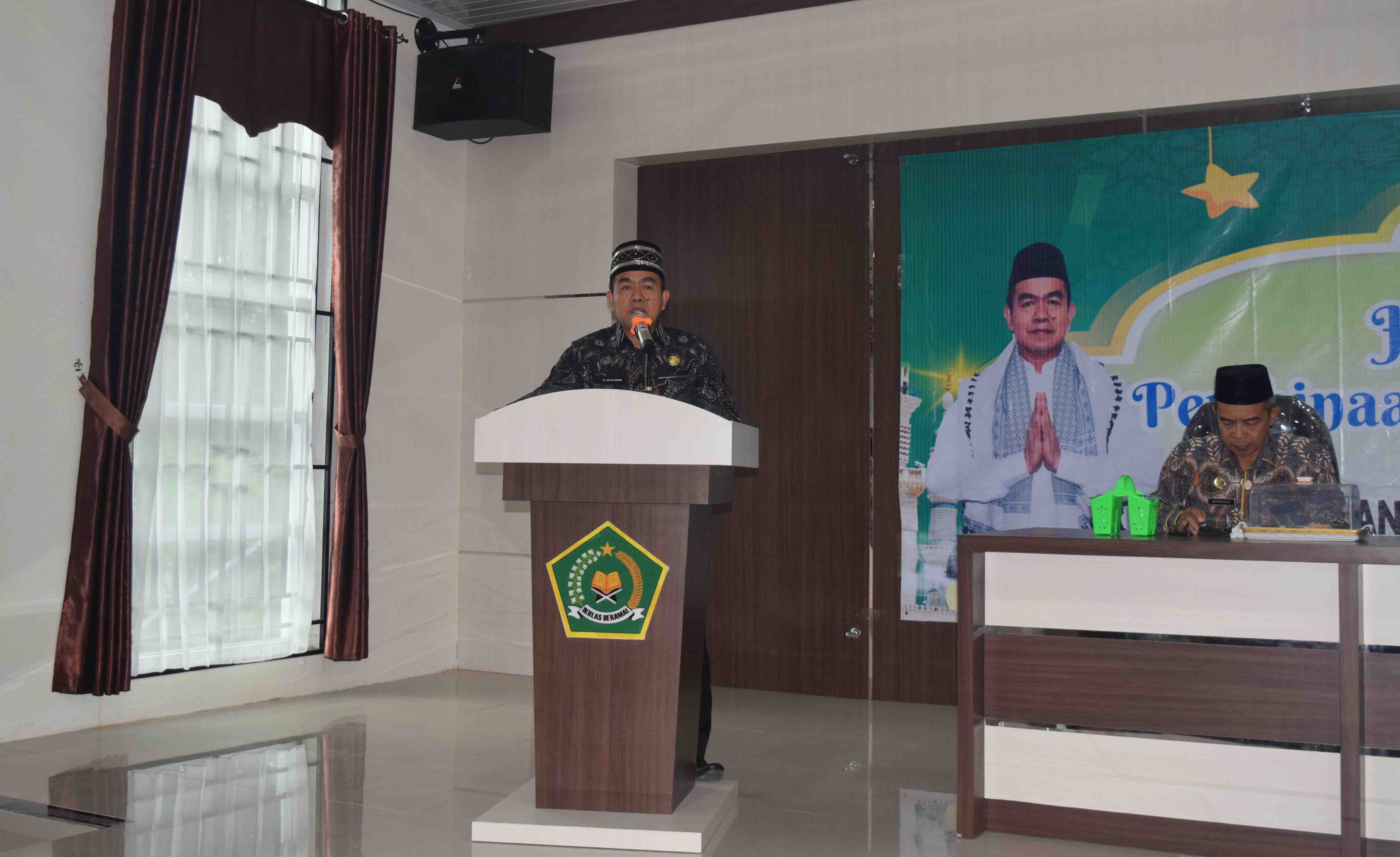 Berikan Pembinaan Pada ASN Jalaluddin : Tingkatkan Kualitas Pelayanan Pada Masyarakat dan tetap Jaga Integritas ASN