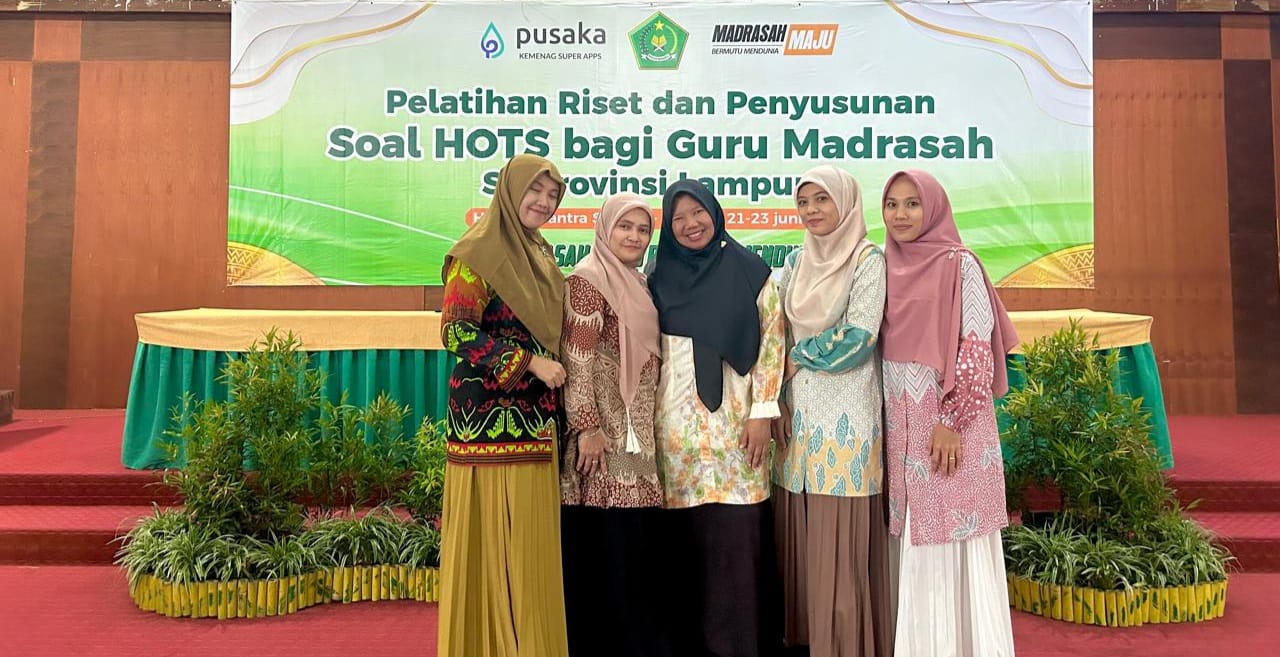 Gestok! Lima Srikandi MTsN 1 Tanggamus Ikuti Pelatihan HOTS, Tingkatkan Mutu Madrasah Lampung!
