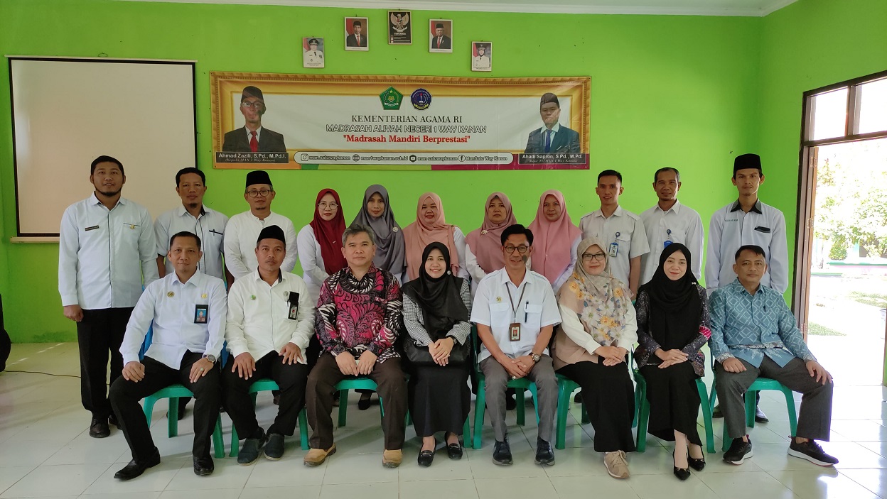 MAN 1 Way Kanan Sambut Kunjungan Pusdiklat dan lokadiklat Tim IKM BK serta Pendampingan IKM BK MAN 1 Way Kanan secara offline