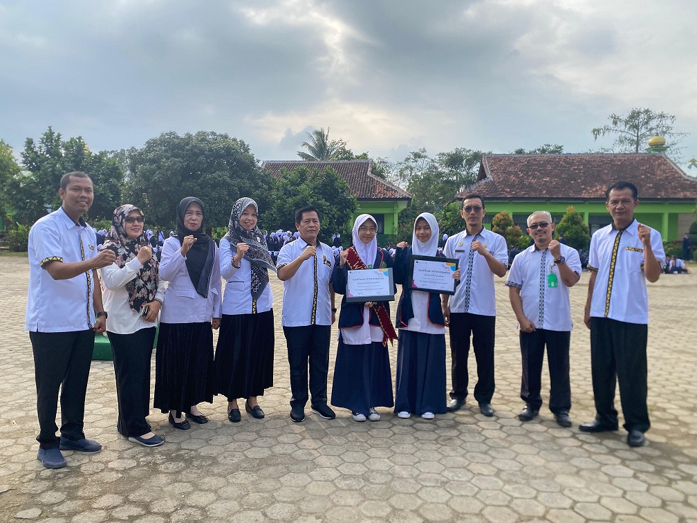 Siswa MTs Negeri 2 Bandar Lampung Raih Gold Award di Ajang 8th Singapore International Choral Festival (SICF)