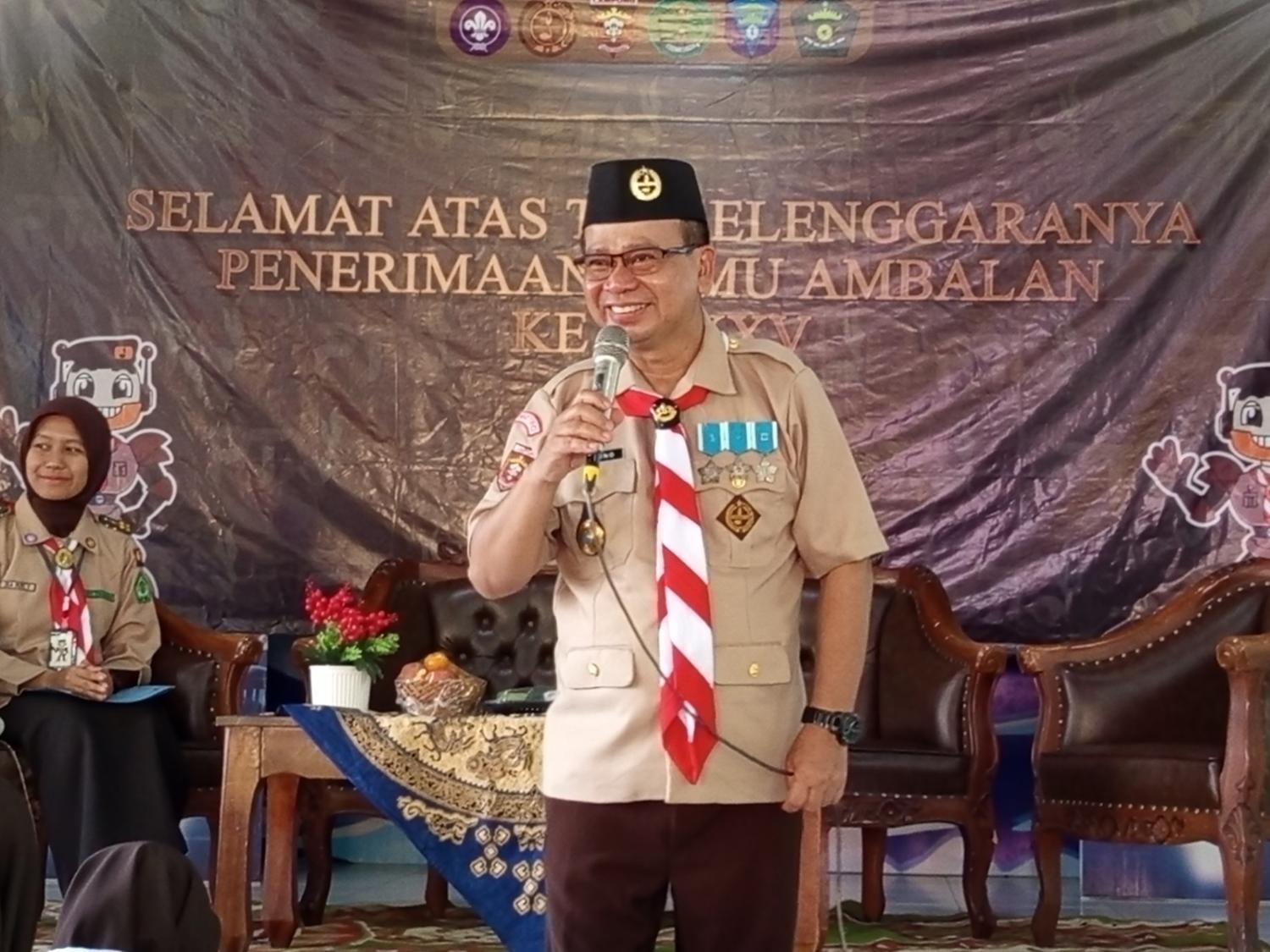 Kak Sarjono : Kepemimpinan Adalah Proses Mengarahkan Orang