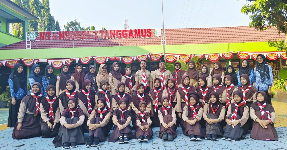 Upacara Peringatan HUT Pramuka ke-63 di MTsN 1 Tanggamus: Menyoroti Tantangan dan Harapan Generasi Muda