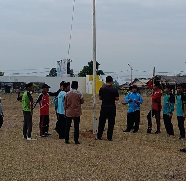 Gladi Bersih Persiapan HUT RI ke-79 di Serupa Indah: Sinergi MTsN 2 Way Kanan, MI Miftahul Huda, dan MA Al Maarif