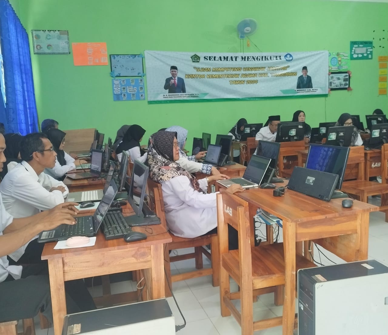 Naik Jenjang Jabatan, 2 Guru MTsN 2 Tanggamus Ikuti Uji Kompetensi