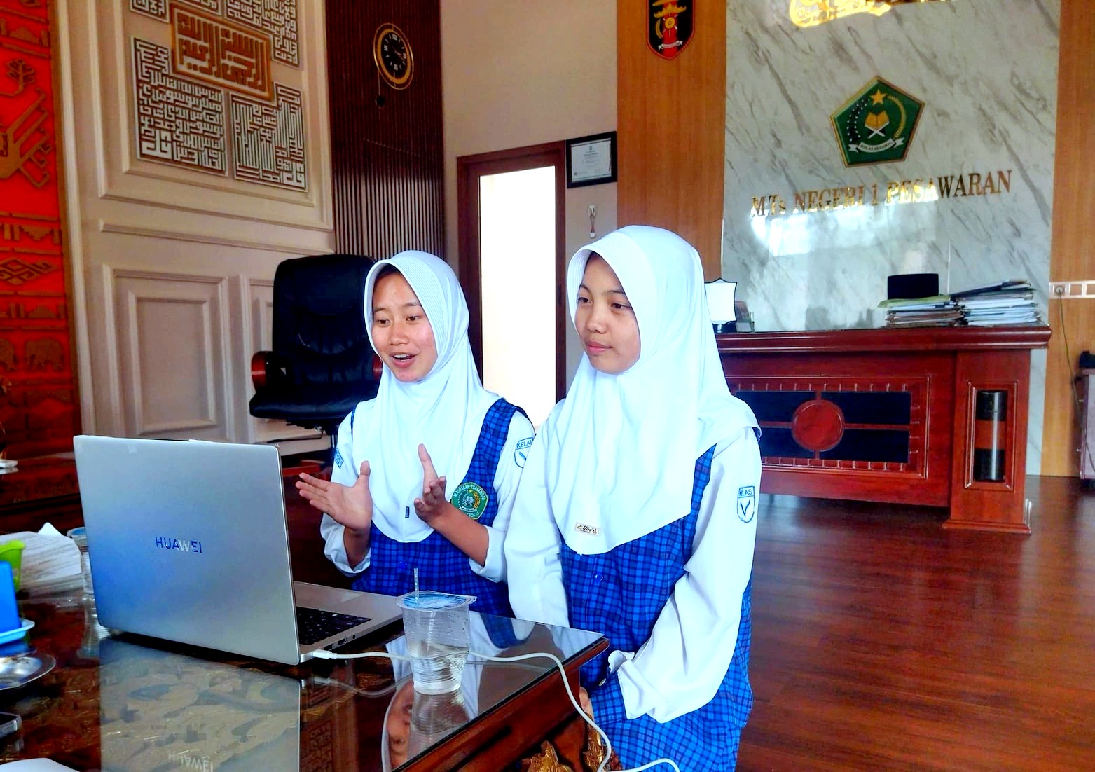 Tim Myres Bidang Ilmu Kependidikan Islam MTsN 1 Pesawaran Presentasi 30 Besar ajang Kompetisi Myres Tahun 2024
