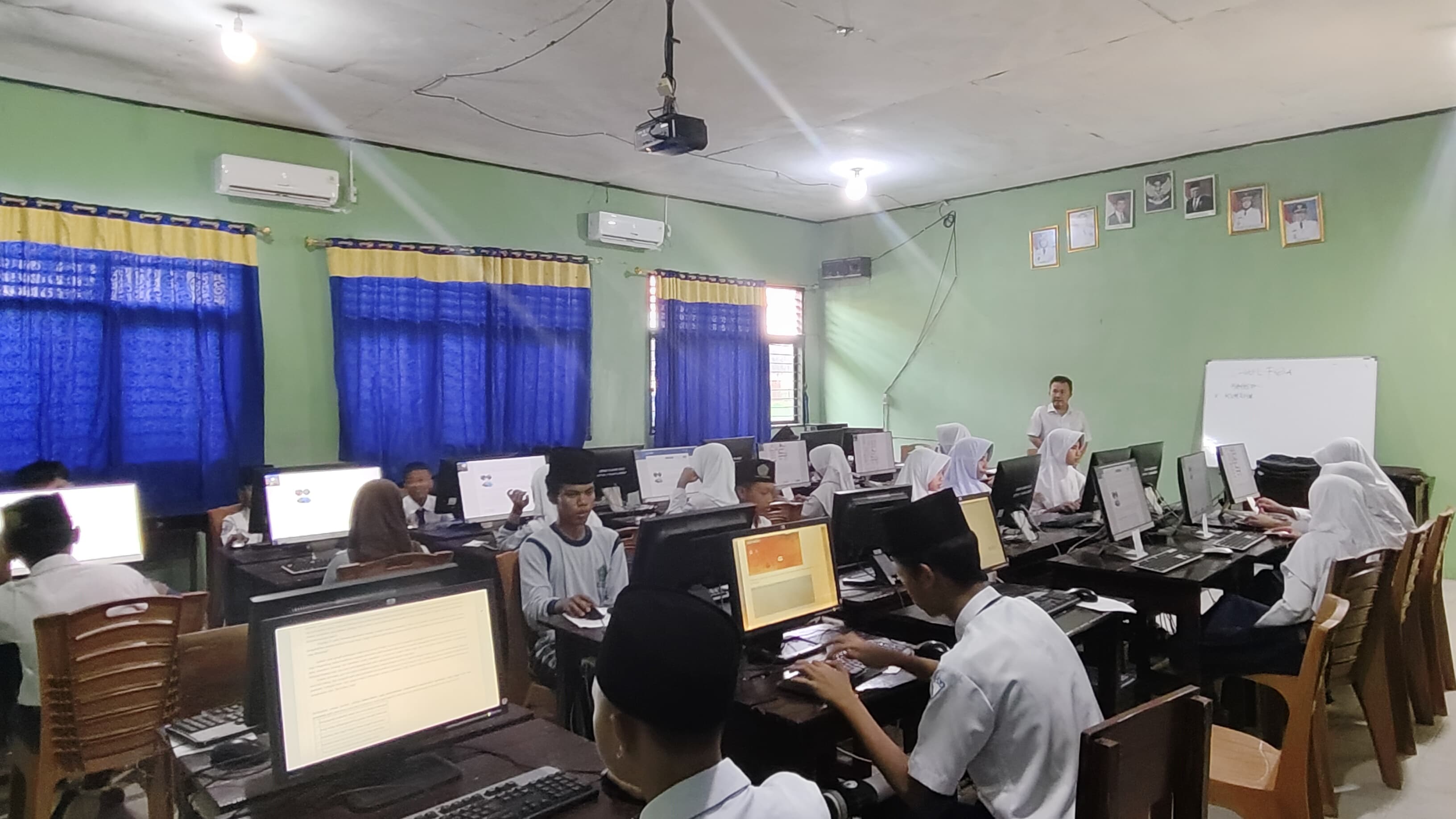 Gladi Bersih ANBK di MTsN 1 Tanggamus Dimulai, 50 Siswa Kelas VIII Ikuti Ujian