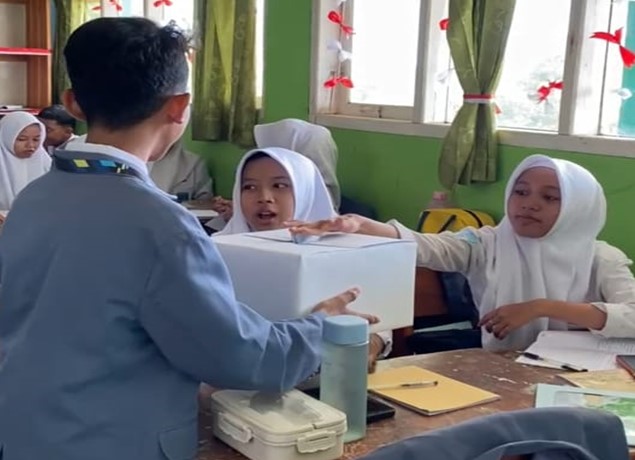 Ini Persiapan Panitia Pesta Demokrasi Pemilihan Ketua dan Wakil OSIS MAN 1 Pringsewu