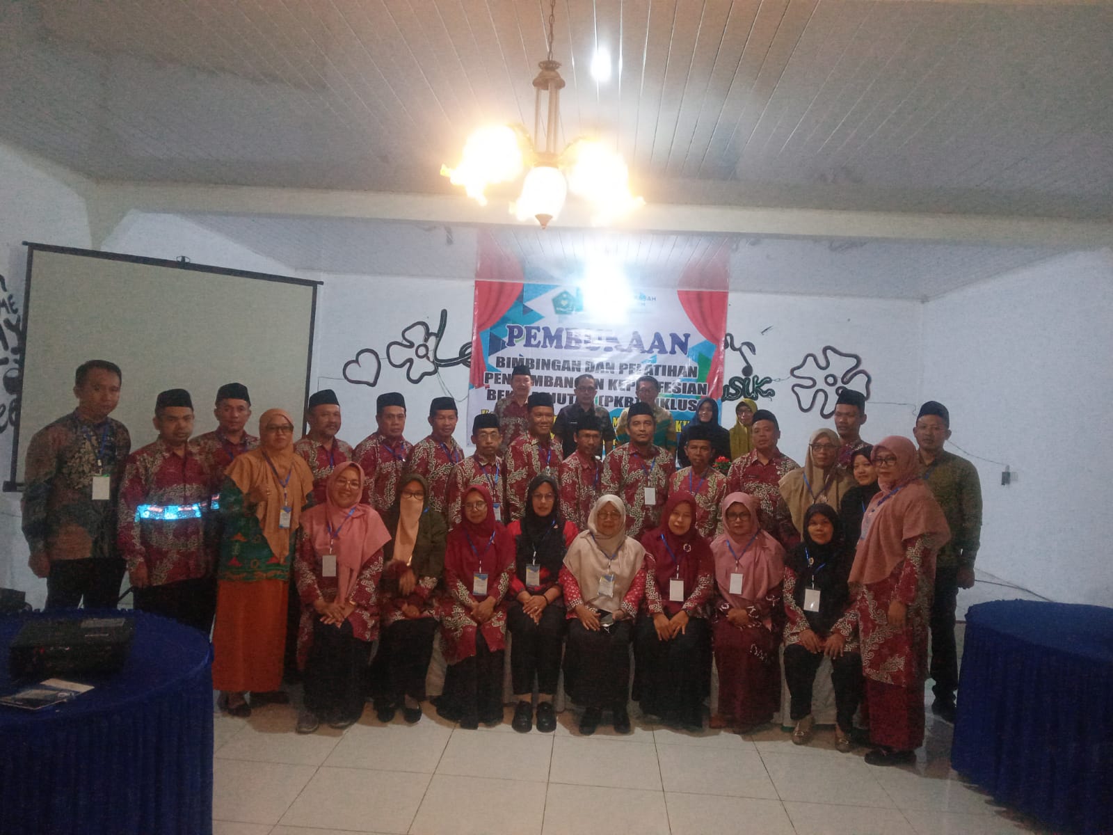 Sebanyak 33 Kepala Madrasah Anggota KKM MTsN 2 Tanggamus Ikuti Pelatihan PKB