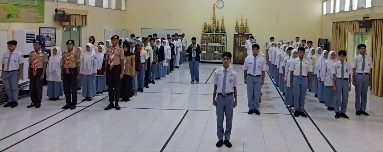 Nauval Kukuhkan 13 Pengurus Ekstrakulikuler MAN 2 Bandar Lampung