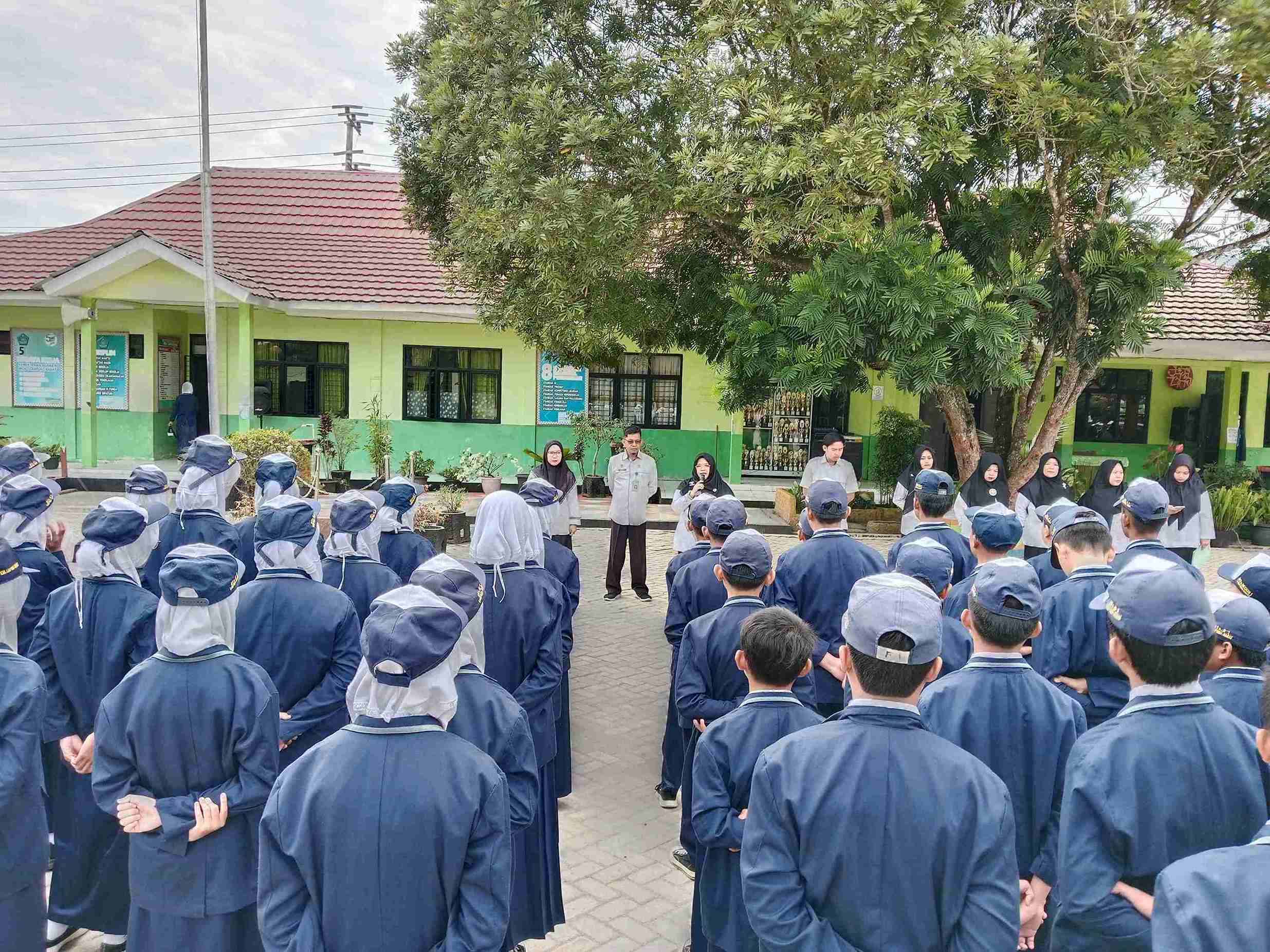 Pembukaan ANBK, Desi Arisandi: ANBK adalah kesempatan untuk membuktikan kemampuan kalian di bidang akademik