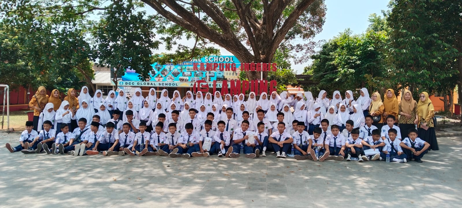 MTsN 1 Lampung Barat Adakan Study Education, Desi Arisandi: Pengembangan   program Berbahasa Inggris Guna Membentuk Karakter Siswa Siap Bersaing di era Global