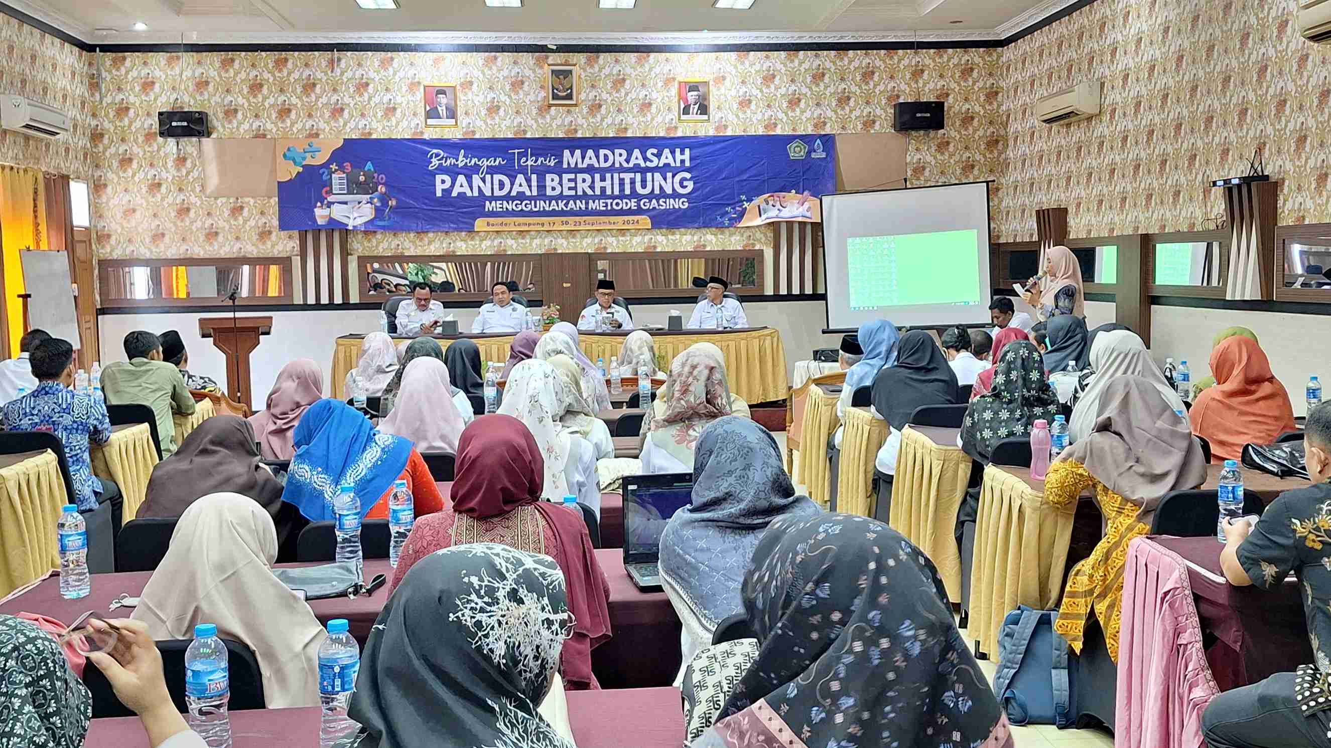 Man 1 Tulang Bawang Barat Mengirimkan Perwakilan Guru Pada Acara pelatihan Bimtek Madrasah bertema "Pandai Berhitung Menggunakan Metode Gasing."
