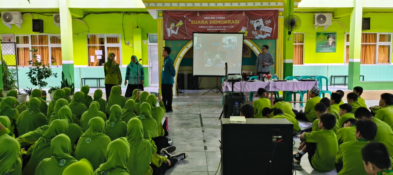 MTsN 1 Bandar Lampung Berkolaborasi dengan KPU Provinsi Lampung dalam Menyukseskan Projek 1 P5RA "Suara Demokrasi"