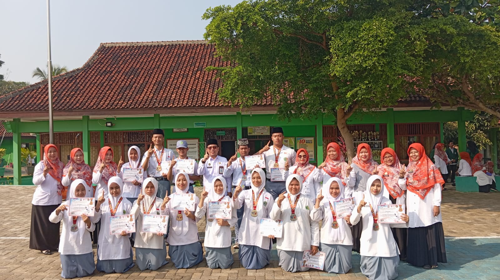 Siswa-Siswi MAN 1 Pesawaran Torehkan Prestasi pada Ajang Tournament Taekwondo Tingkat Provinsi Lampung