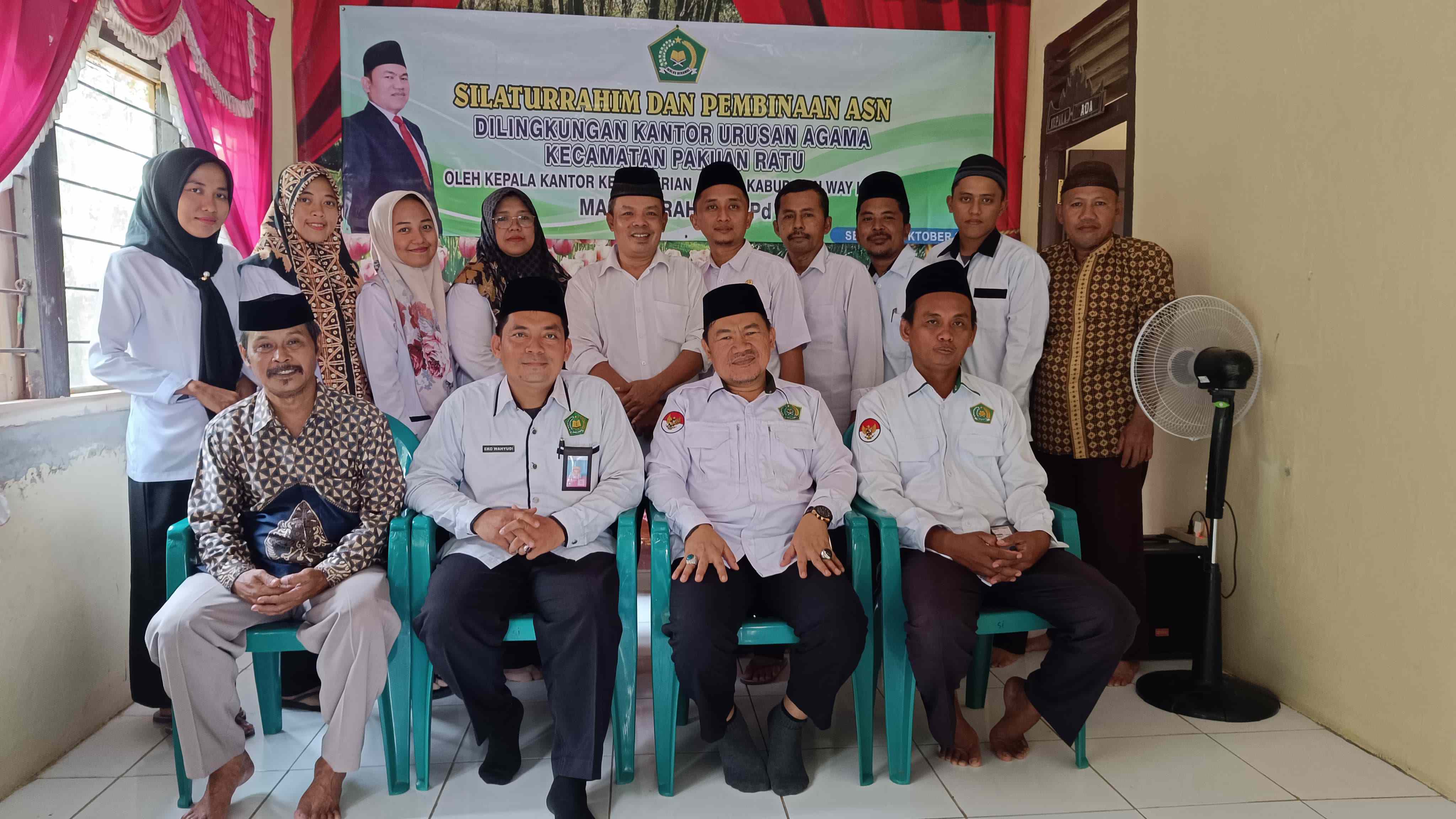 Silaturahmi dan Pembinaan ke KUA Pakuan Ratu, Kakankemenag Berpesan Agar ASN  Kemenag Mampu Bekerja dan Berdakwah
