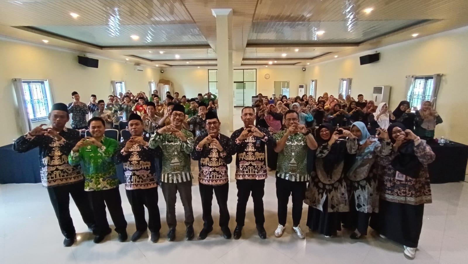Menjadi Perhatian Kakanwil, MAN 1, MTsN 1 dan MTsN 2 Way Kanan Berkolaborasi Adakan Diseminasi  Madrasah Pandai Berhitung Menggunakan Metode Gasing