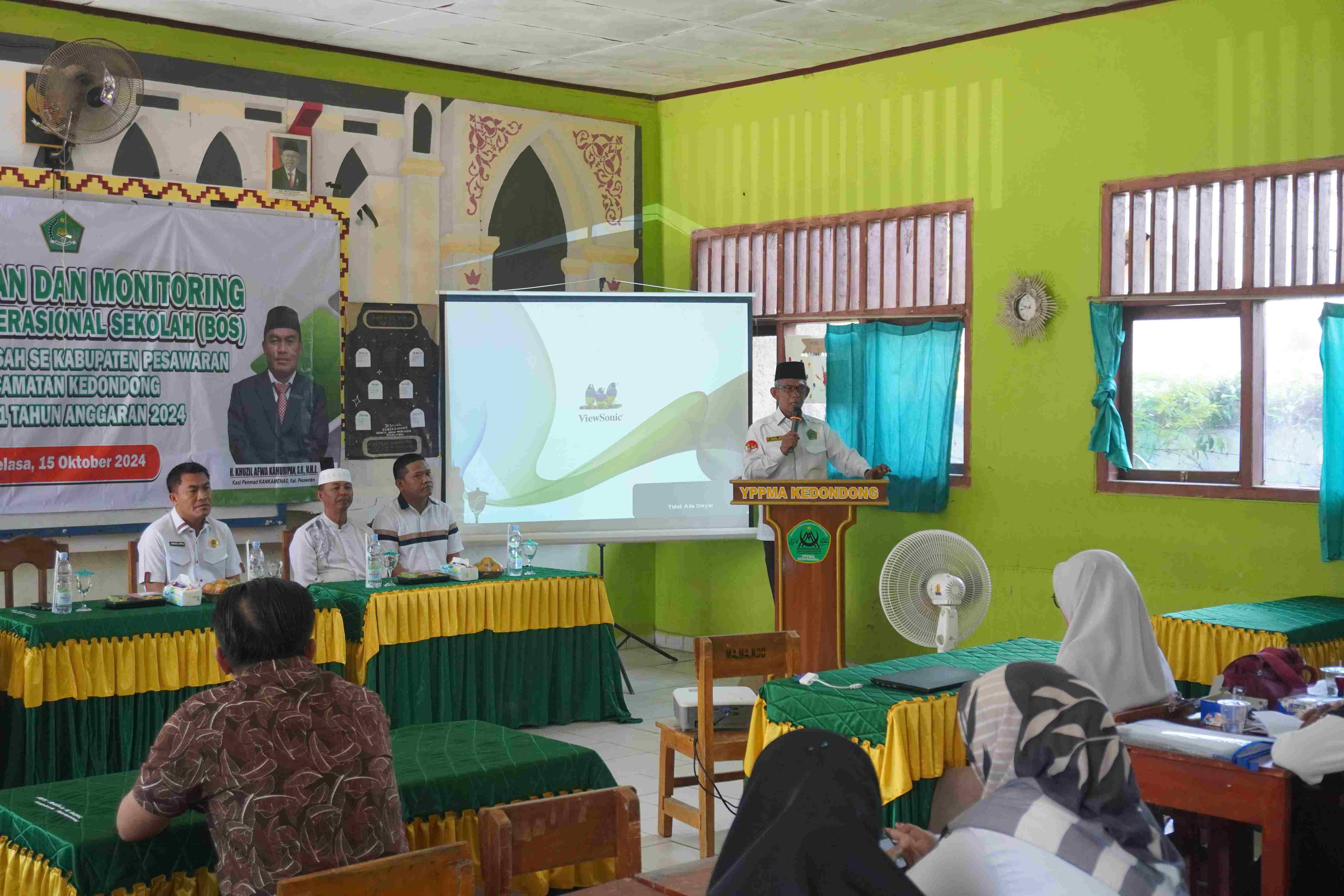 Farid Wajedi Berikan Pembinaan dan Monitoring Dana BOS Kepada 23 Madrasah di Kecamatan Kedondong