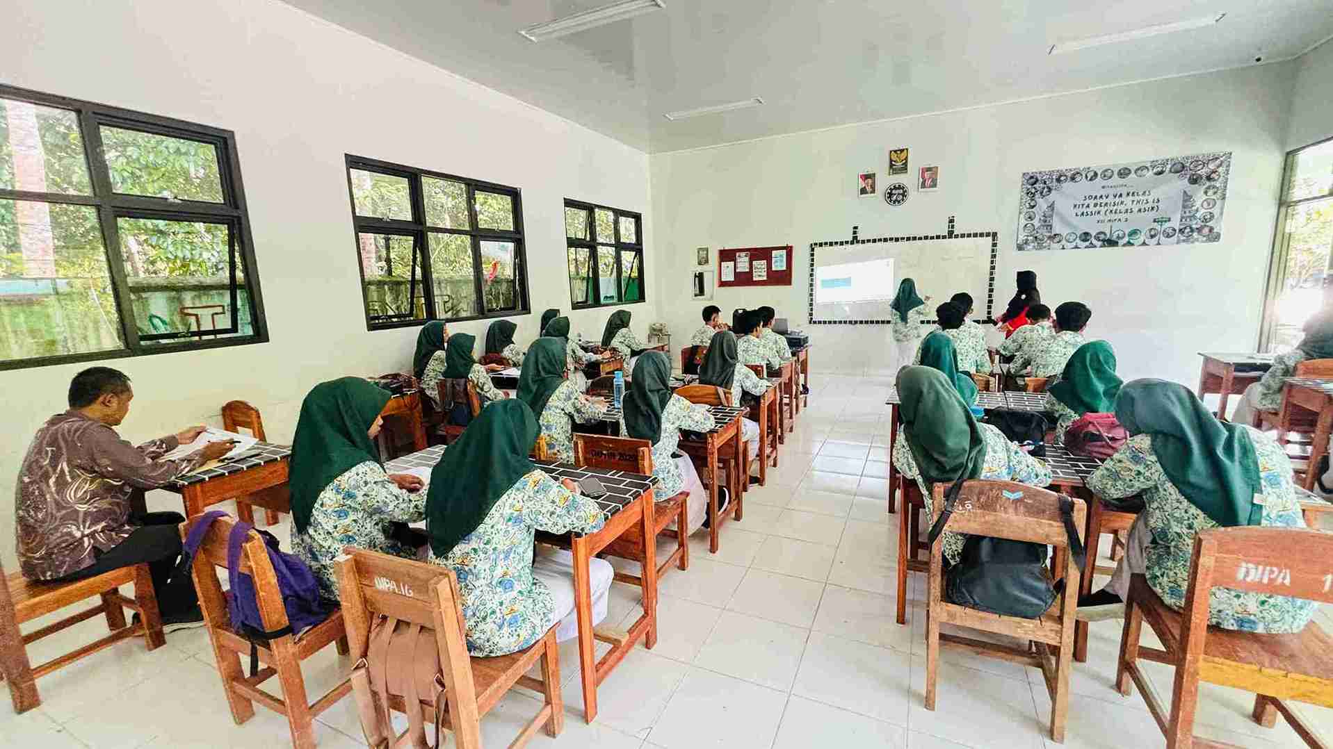 Kepala MAN 1 Tanggamus Laksanakan Supervisi Terhadap Guru MAN 1 Tanggamus
