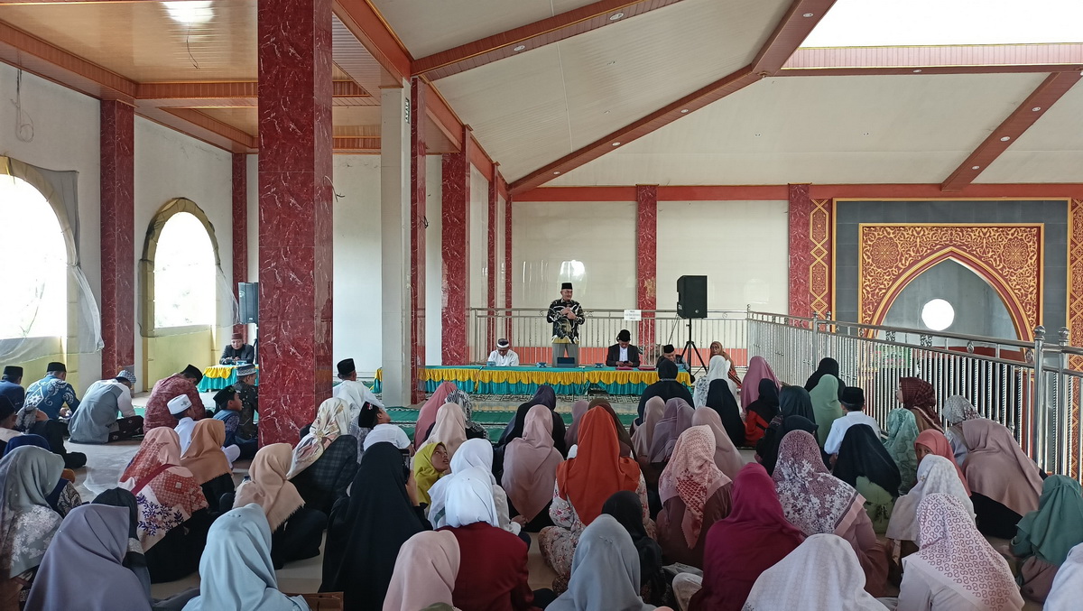 Kepala Kantor Kemenag Tubaba Membuka Lomba Tartil dan Da'i Cilik