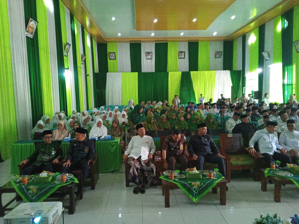 Sinergi Santri dan Pemerintah: Resepsi Hari Santri 2024 Jadi Momentum Kebersamaan di Tanggamus