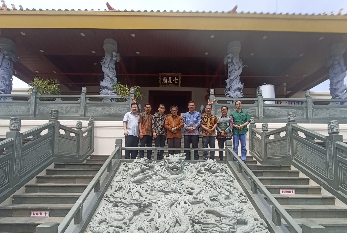 Plh Kankemenag Kota Bandar Lampung Melakukan Visitasi Ke Vihara Kartika Sapta Nusantara