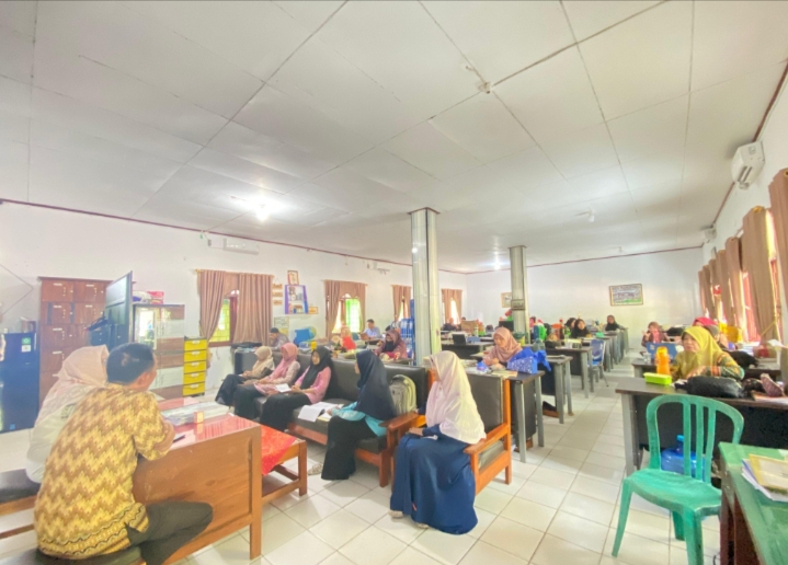 MAN 1 Tanggamus Gelar Rapat Persiapan Pelaksanaan Projek Penguatan Profil Pelajar Pancasila dan Rahmatan Lil'alaamin (P5RA)