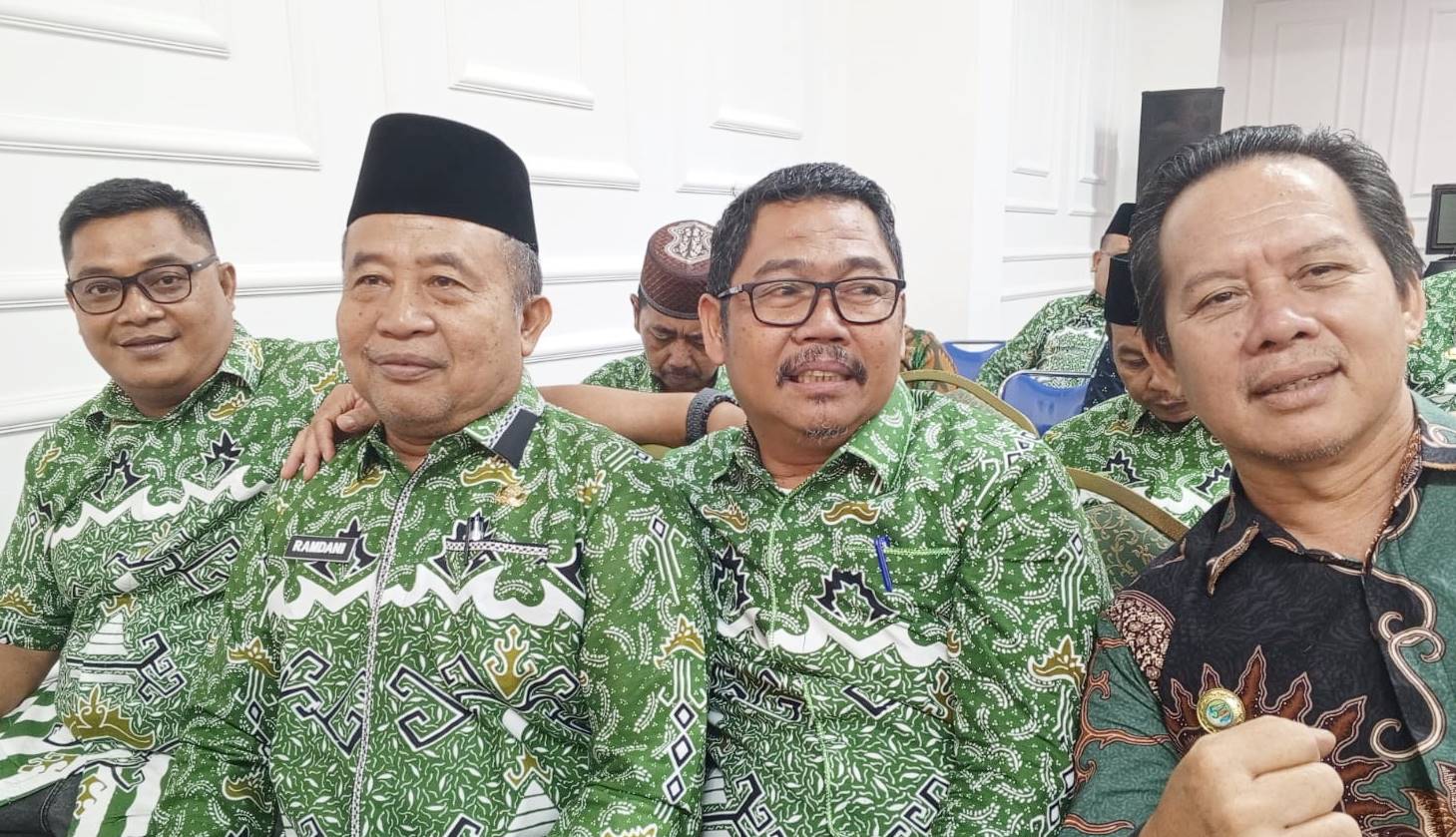 Kepala MTsN 1 Tanggamus Ikuti Training Motivasi Bersama Naqoy: Tingkatkan Kepemimpinan untuk Madrasah Berkualitas!