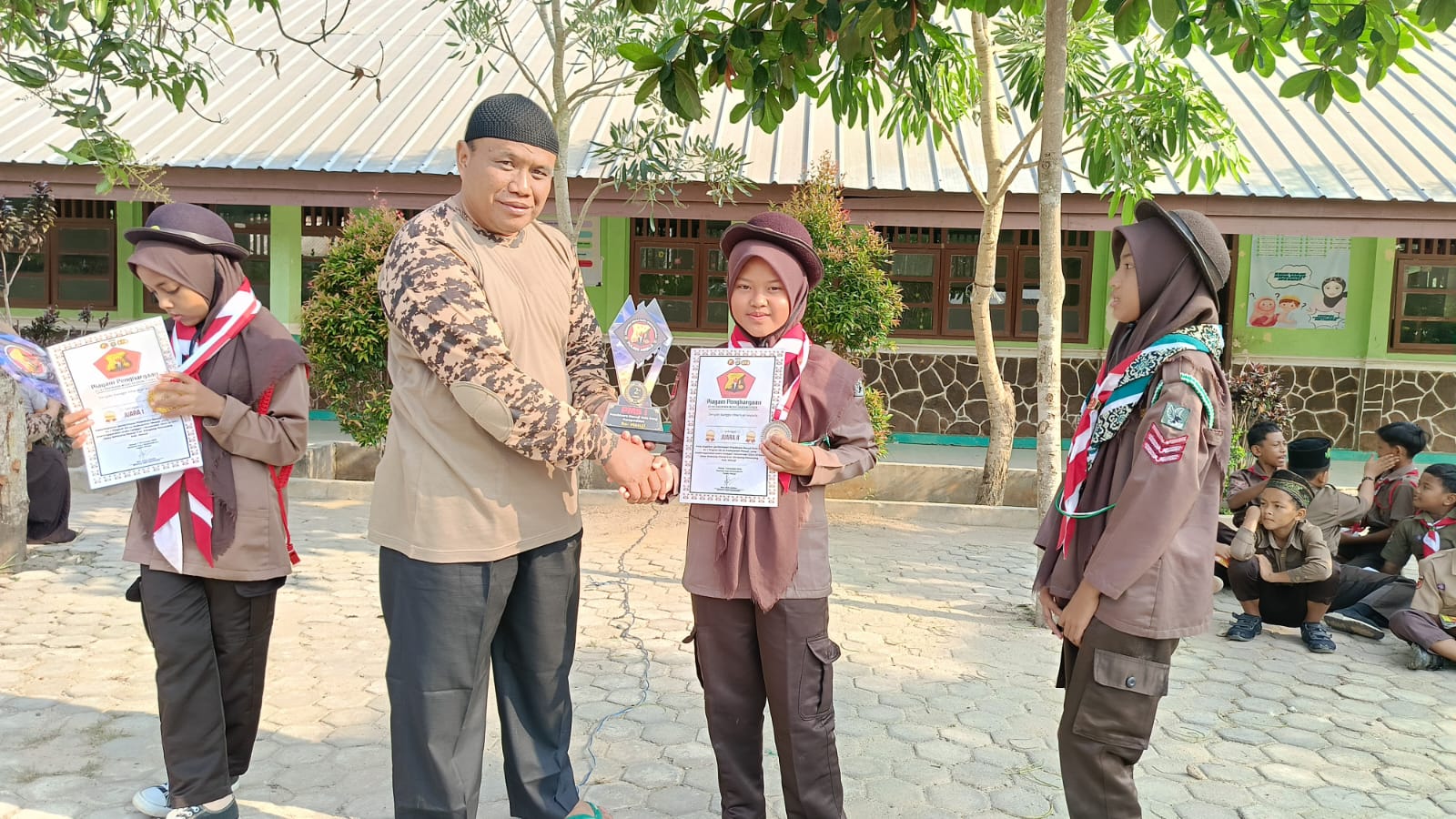 Min 1 Mesuji Borong Juara 1,2,3 Lomba Solo Song Tingkat Kabupaten Mesuji: Kebanggaan Dan Inspirasi Bagi Generasi Muda