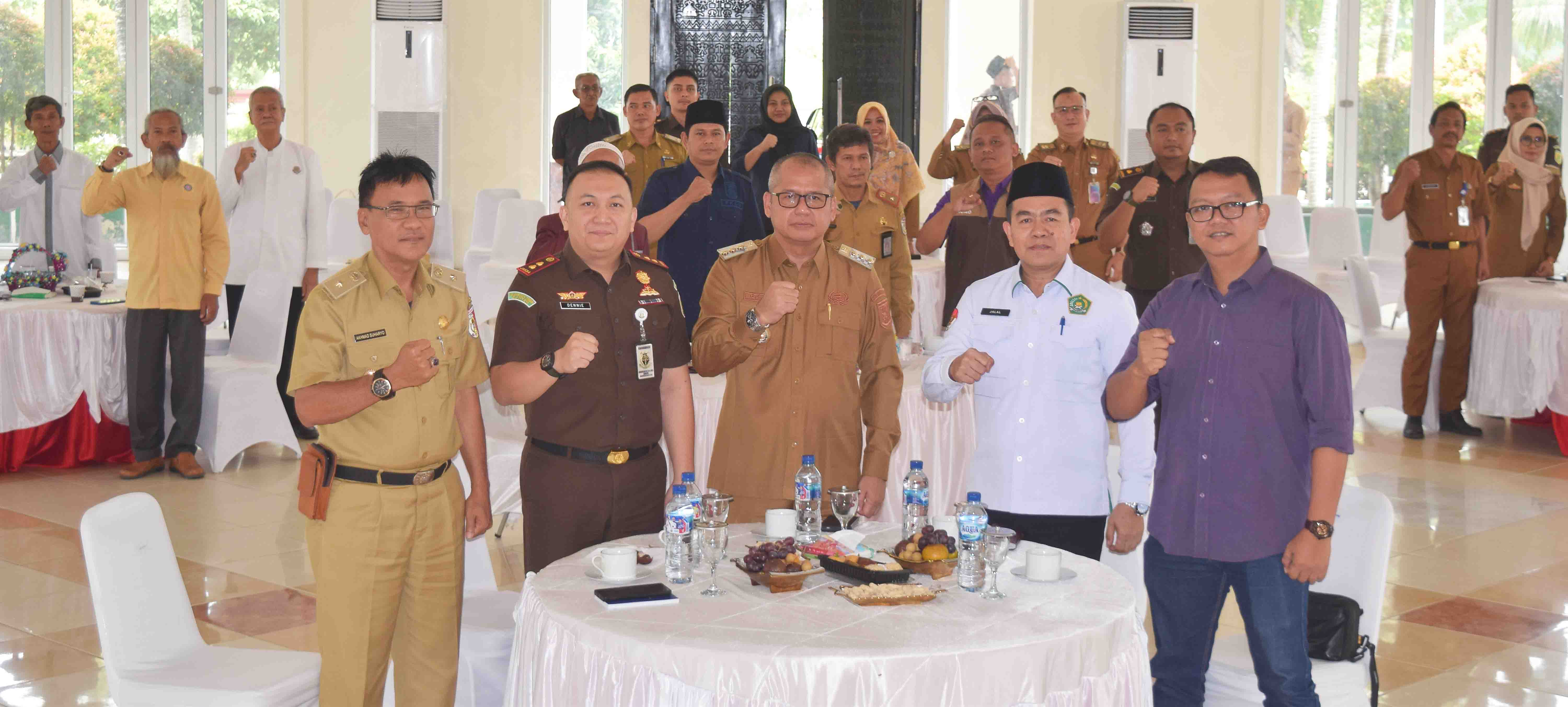 Hadiri Rakor, Tim Pakem Kemenag Tulang Bawang Himbau Para Tokoh Lintas Agama Ciptakan Situasi Aman dan Kondusif Jelang Pilkada