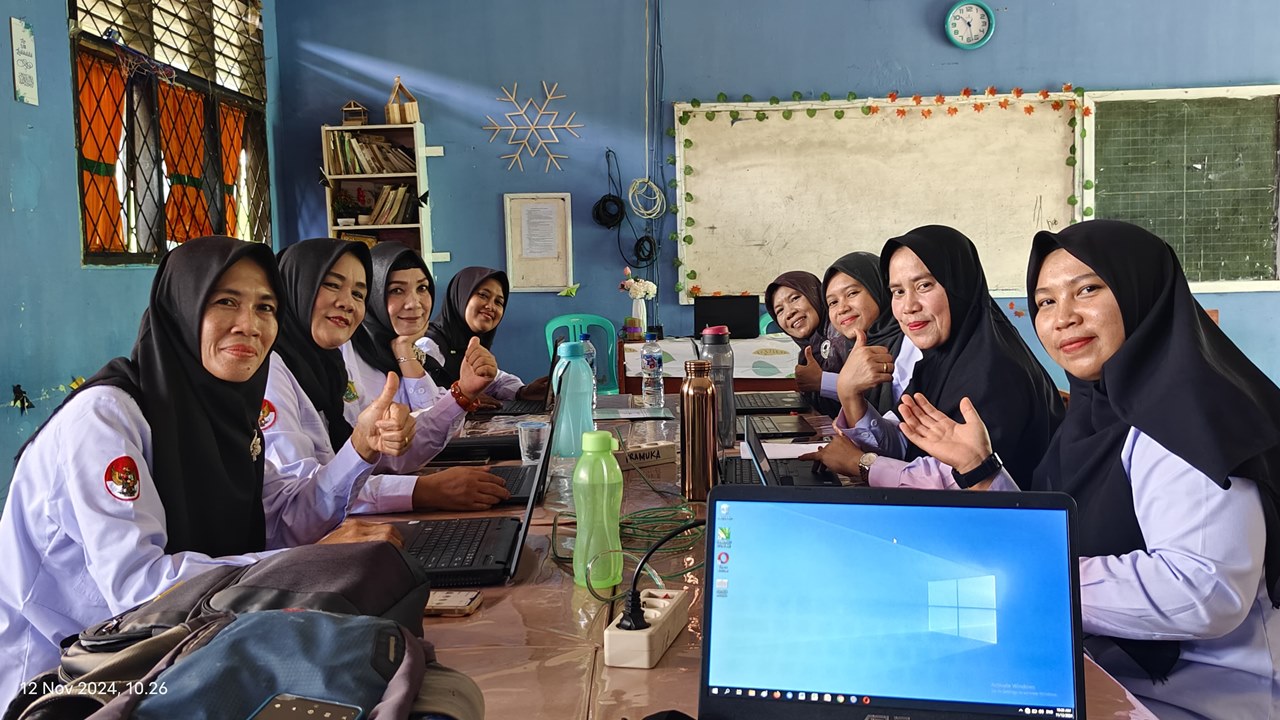 27 Guru MTsN 1 Tanggamus Ikuti AKGTK Periode 2 Tahun 2024, H. Ramdani: “Ini Langkah Penting Tingkatkan Kualitas Pendidik Madrasah”