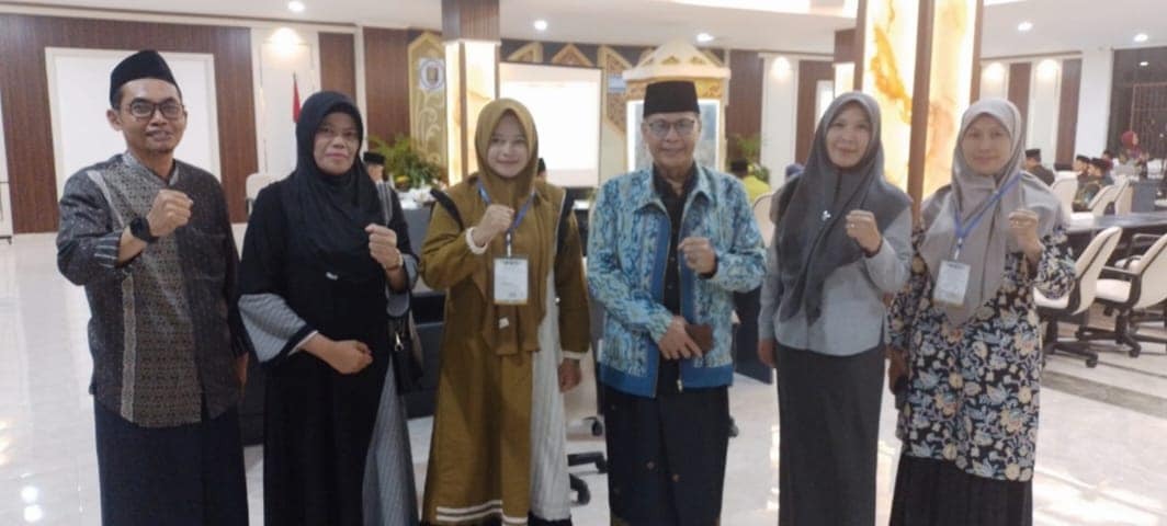 Ka KanKemenag Kota Bandar Lampung Dampingi Peserta MTQ ke-51 Provinsi Lampung