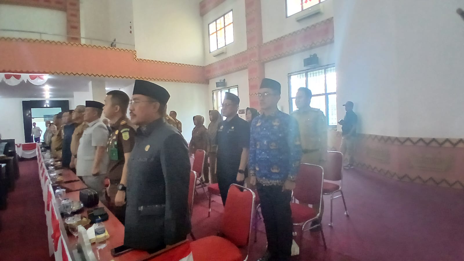 Gara Zawa Hadiri Rapat Paripurna Pembahasan Program Pembentukan Peraturan Daerah