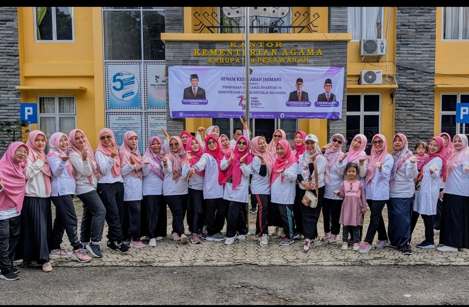 DWP Kemenag Pesawaran Ramaikan SKJ Launching HAB ke-79