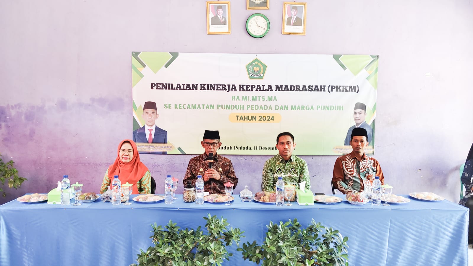 Kunjungi Daerah Terluar Pesawaran, Farid Wajedi Berikan Pembinaan Para Kepala Madrasah Swasta Saat  Membuka PKKM