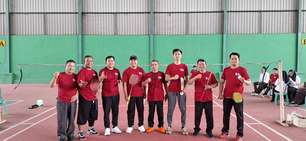 Meriahkan HAB Ke-79, Kemenag Tulang Bawang Gelar Exhibisi Badminton