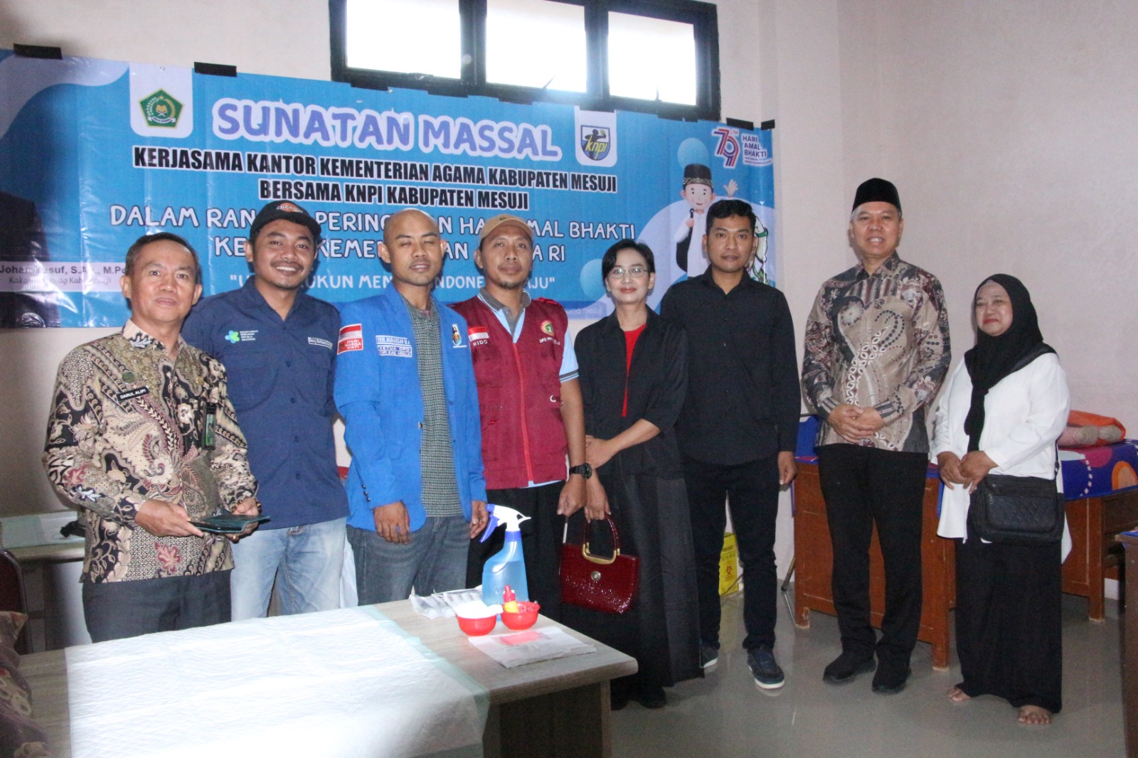 Kemenag Mesuji dan KNPI Gelar Sunat Massal dalam Rangka HAB ke-79