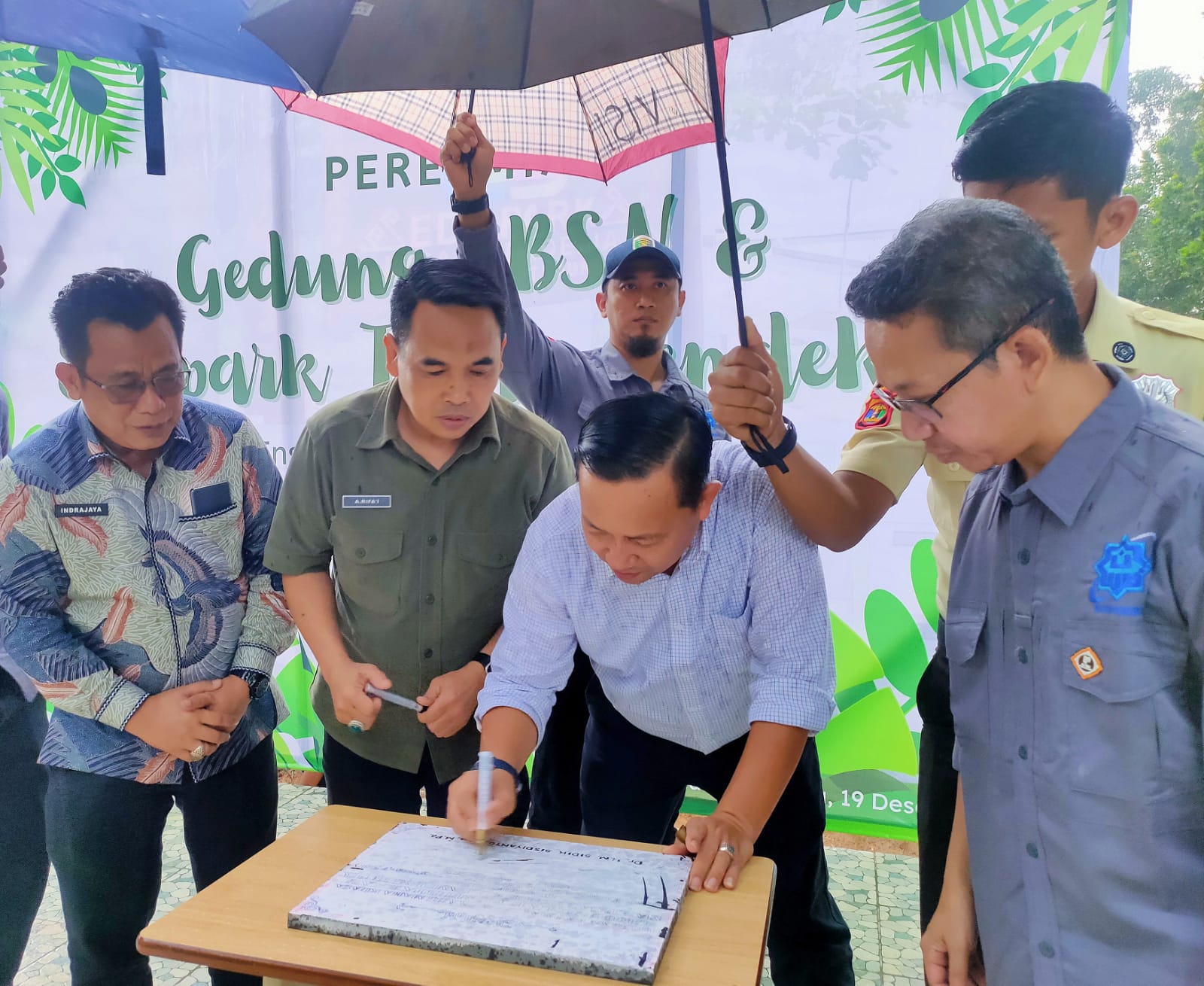 Kepala Kemenag Lamtim Saksikan Direktur KSKK Madrasah Kemenag RI Resmikan Gedung SBSN dan Edupark MAN IC Lampung Timur