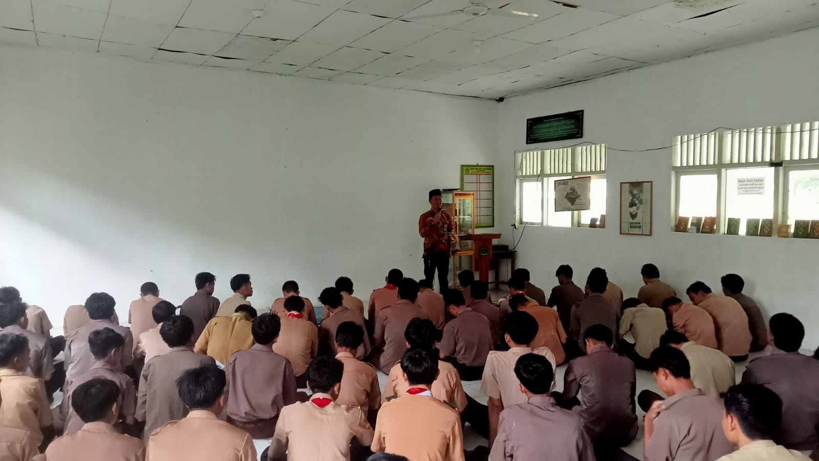 Kepala MAN 1 Way Kanan Doakan Istiqamah di Balik Kegiatan Pembiasaan Sholat Dhuha