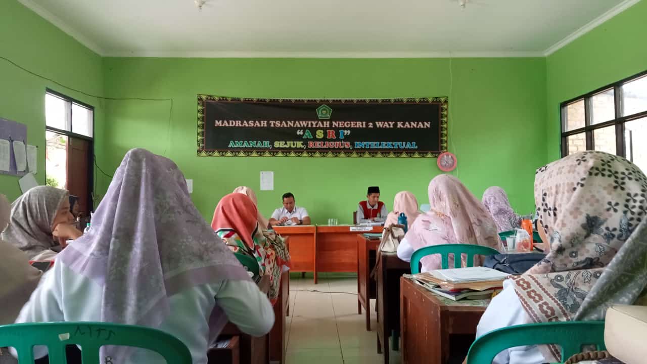 MTsN 2 Way Kanan Gelar Rapat Awal Tahun Semester Genap, Bahas Program Kerja Strategis
