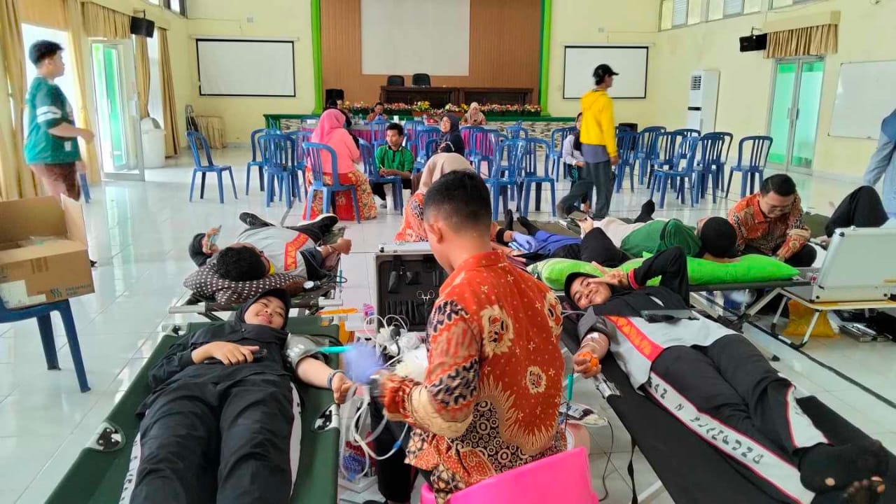 Donor Darah di MAN 2 Bandar Lampung Tingkatkan Kesadaran Donor Sukarela Sejak Usia Muda