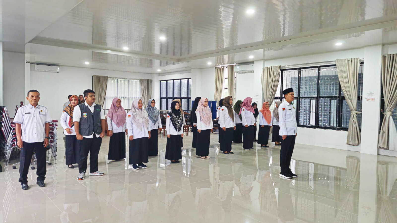 Apel Rutin Kemenag Pesisir Barat : Menguatkan Nilai Syukur, Barokah, Sedekah, dan Kerja Keras.