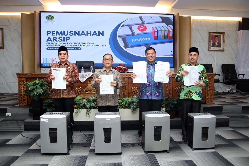 Kakankemenag Tulang Bawang Hadiri Kegiatan Pembukaan Pemusnahan Arsip di Kanwil Kemenag Provinsi Lampung