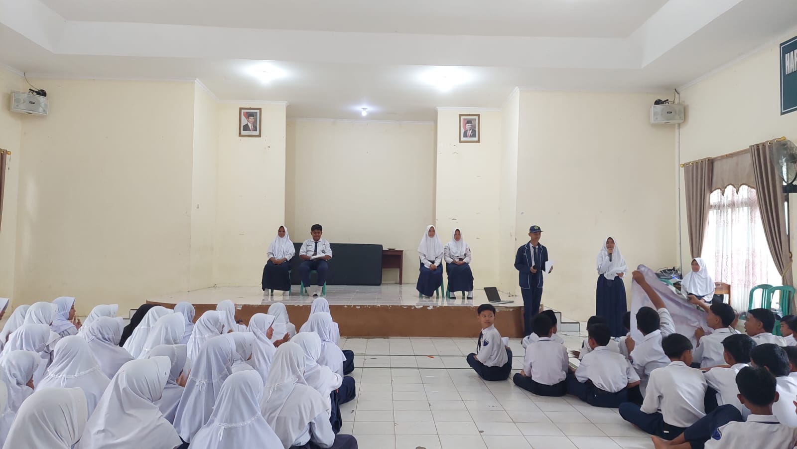 Rangkaian Kegiatan P5 dan PPRA "Suara Demokrasi", MTsN 1 Mesuji Gelar Penyampaian Visi dan Misi Calon Ketua dan Wakil Ketua OSIM