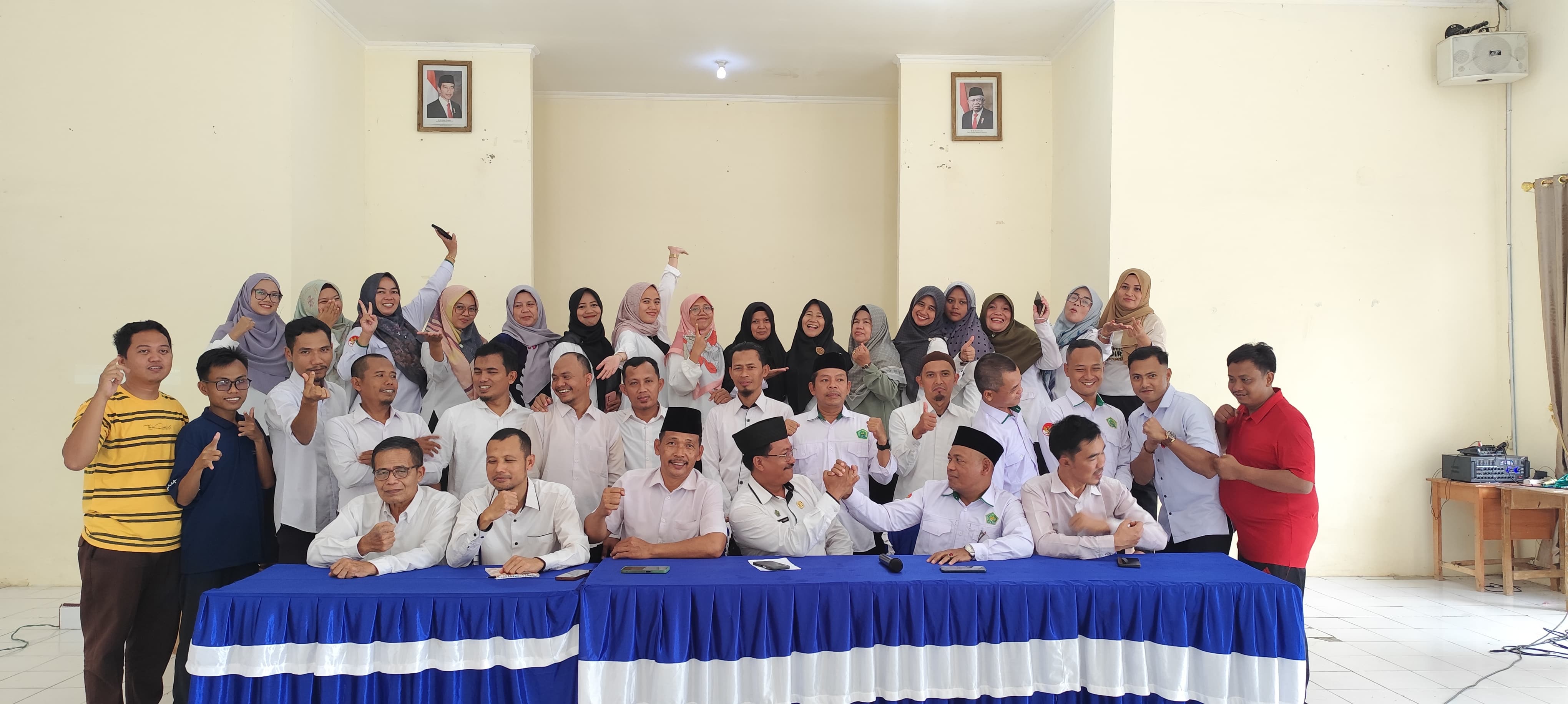 Perpisahan Pengawas Madrasah, Jangan Putus Silaturahmi karena Kita Tetap Keluarga