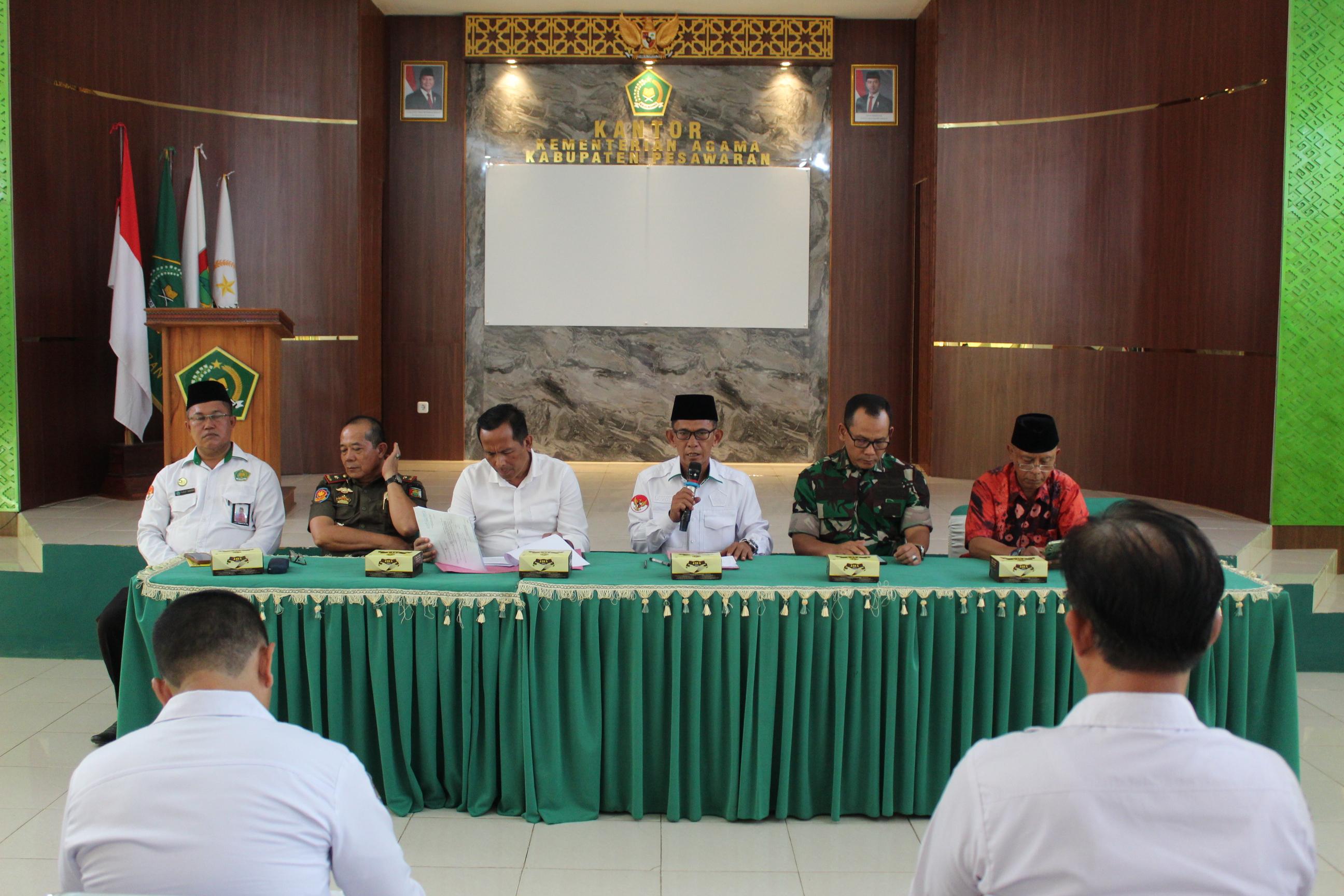 Kemenag Pesawaran Inisiasi Rakor Tindak Lanjut Temuan Pemasangan Plang KM di Desa Kampung Baru