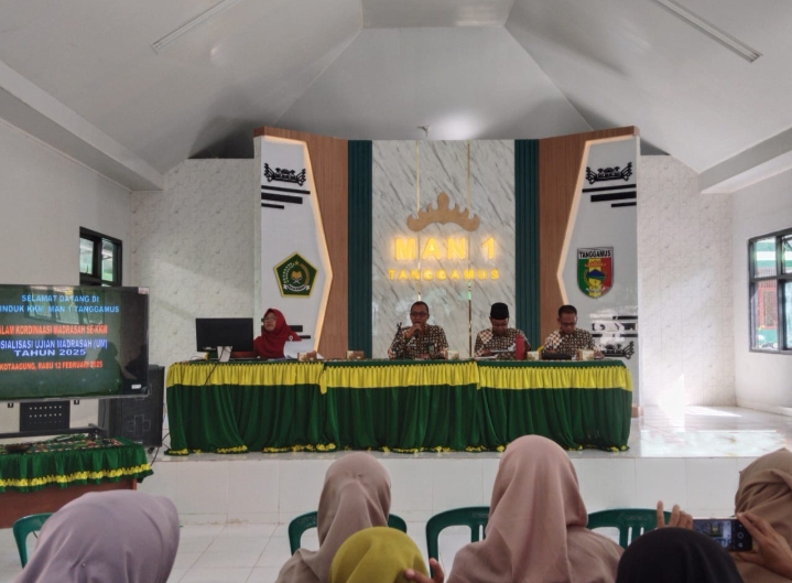 Rapat koordinasi Kelompok Kerja Madrasah (KKM) Se-Tanggamus di MAN 1 Tanggamus