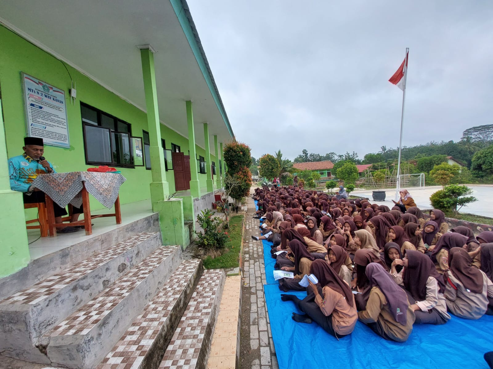 Istighosah Rutin di MTsN 2 Way Kanan, Perkuat Spiritualitas Siswa dan Kebersamaan