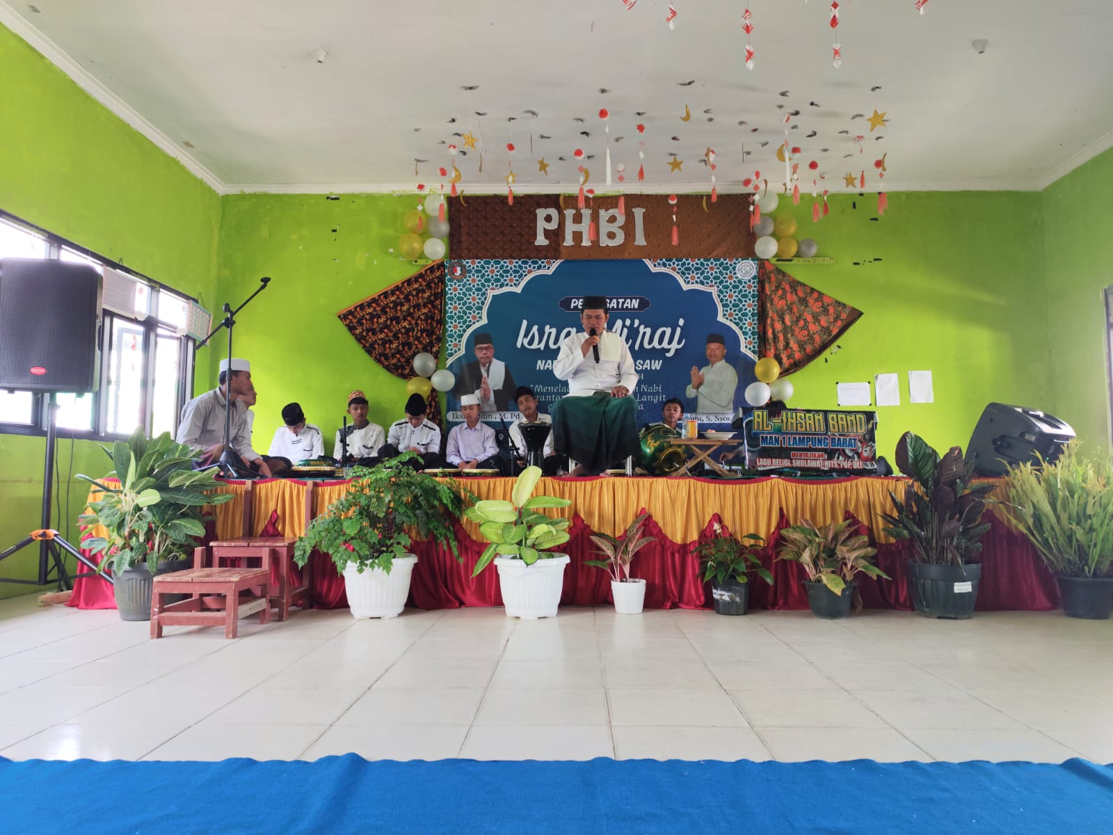 MAN 1 Lampung Barat Gelar Peringatan Isra’ Mi’raj Nabi Muhammad SAW dan Songsong Ramadhan dengan Nuansa Religi yang Inspiratif