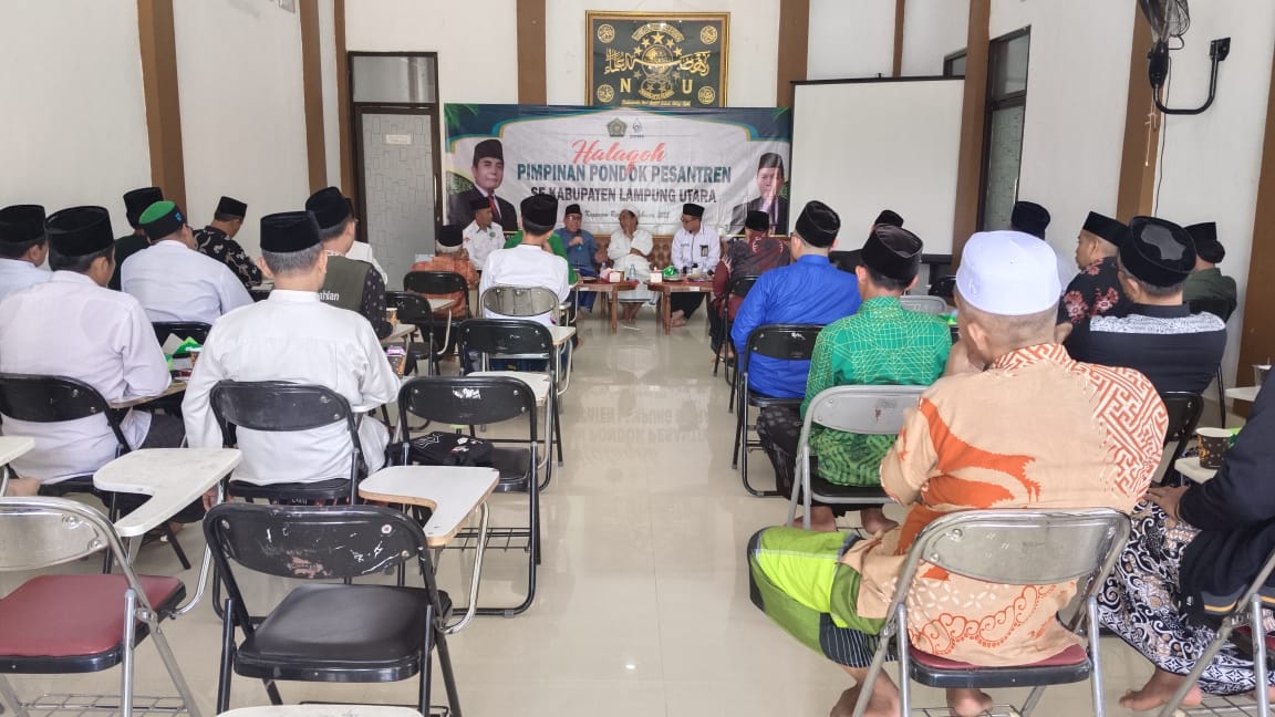 Kasubbag Tata Usaha Kemenag Lampung Utara Buka Kegiatan Halaqah Pimpinan Pondok Pesantren