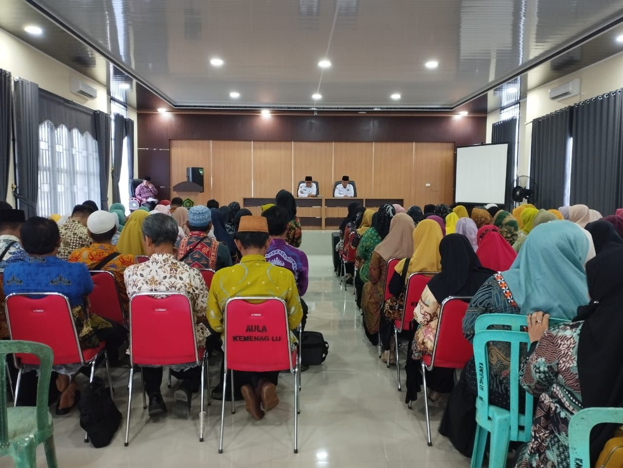 Kakankemenag Tekankan Empat Kompetensi Guru Dalam Kegiatan Pembekalan PPG PAI Batch 1 Tahun 2025